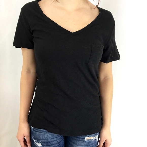 Basic Black Short Sleeve Tee - Picture 5 of 8